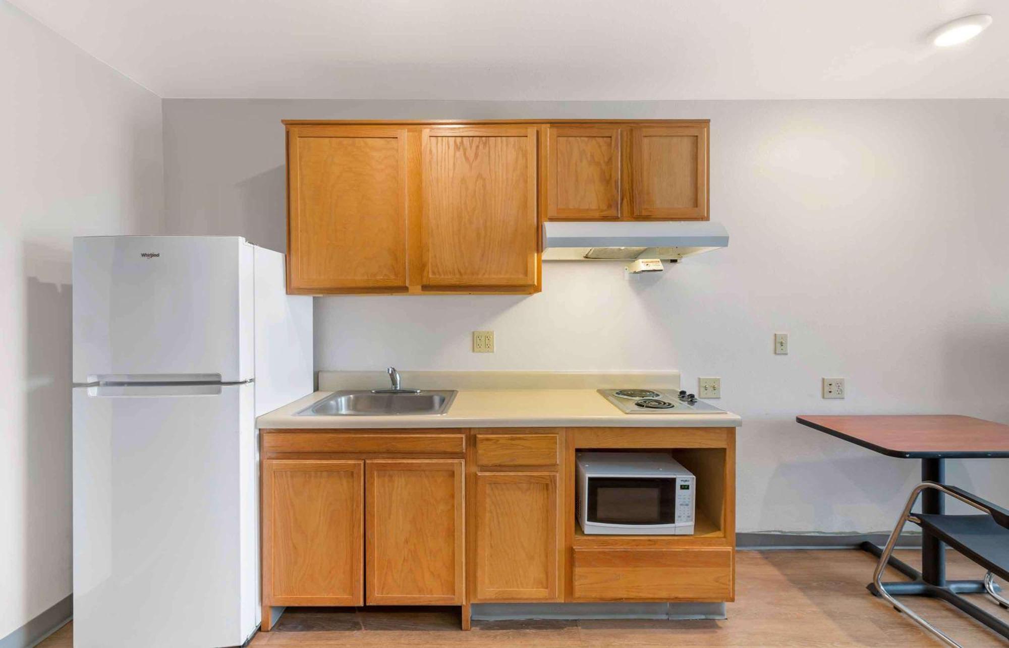 Extended Stay America Select Suites - Cleveland - Avon Extérieur photo