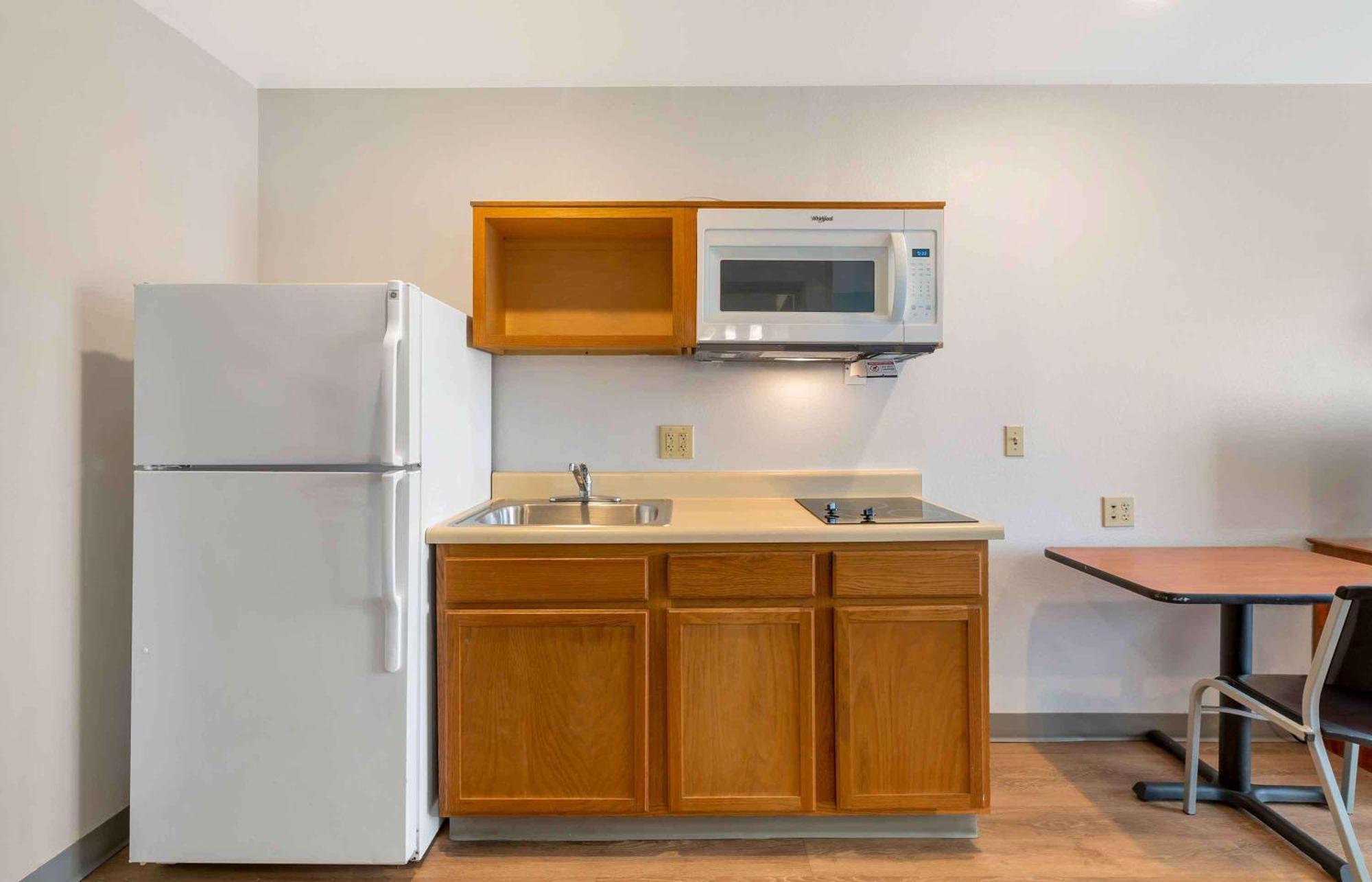 Extended Stay America Select Suites - Cleveland - Avon Extérieur photo